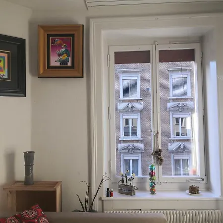 2comfort Bedrooms 5min Walk From Main Station